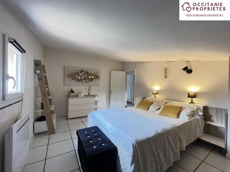 Villa - 269 m² - 13 pièces