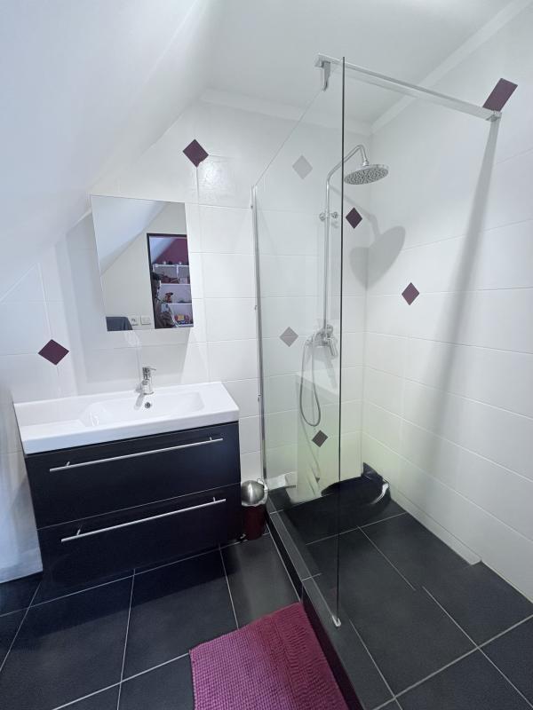 Maison - 164 m² - 6 pièces