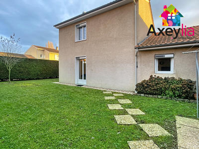 Maison - 105 m² - 5 pièces