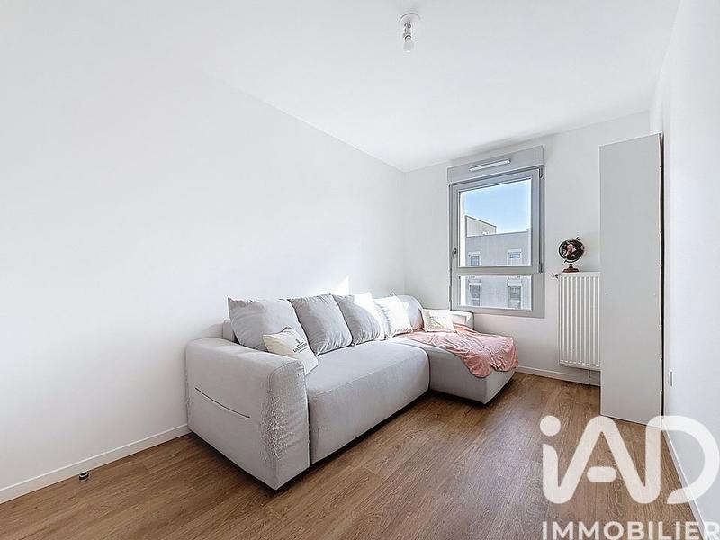 Appartement - 96 m² - 5 pièces