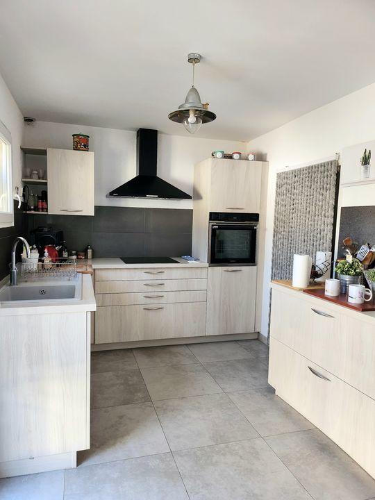 Maison - 100 m² - 5 pièces