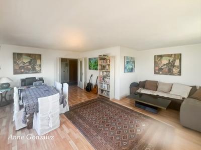 Appartement - 107 m² - 6 pièces