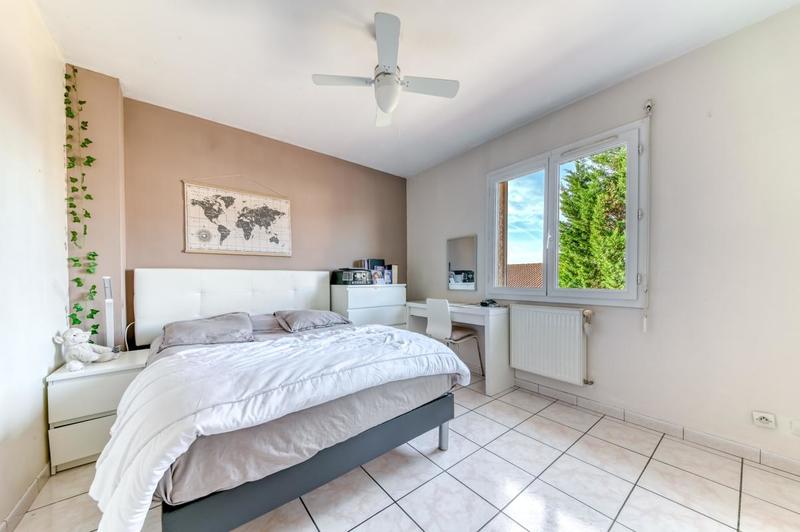 Pavillon - 133 m² - 6 pièces