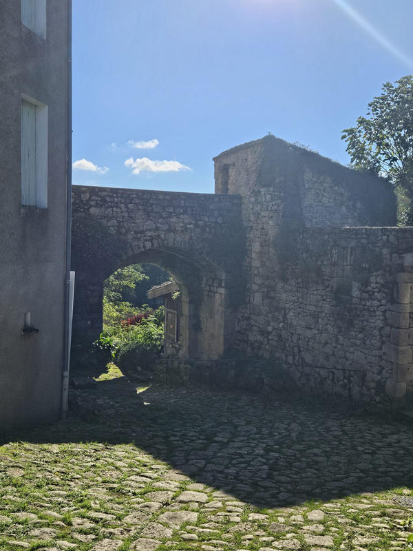 Maison de village - 99 m² - 7 pièces