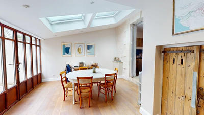 Maison - 167 m² - 6 pièces