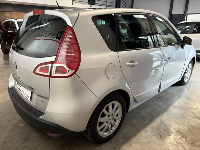 Renault Scénic III dCi 130 Fap Jade Euro 5 2011