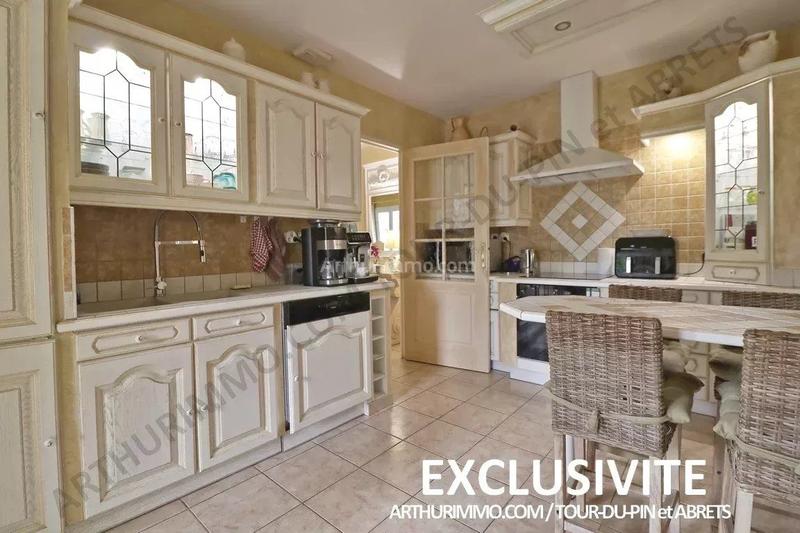 Maison - 94 m² - 4 pièces