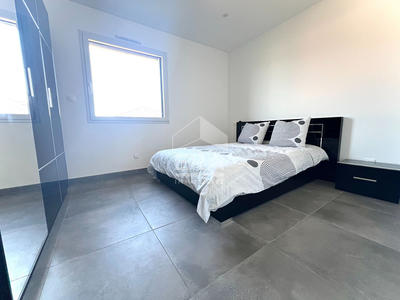 Maison - 163 m² - 7 pièces