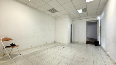Local commercial - 65 m² - 3 pièces