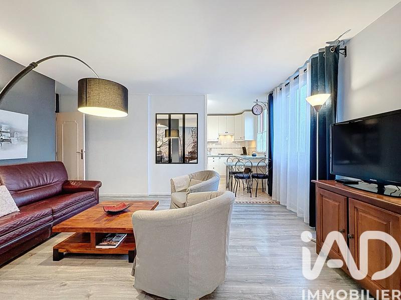 Appartement - 80 m² - 5 pièces