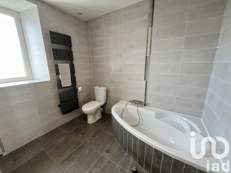 Maison - 182 m² - 6 pièces