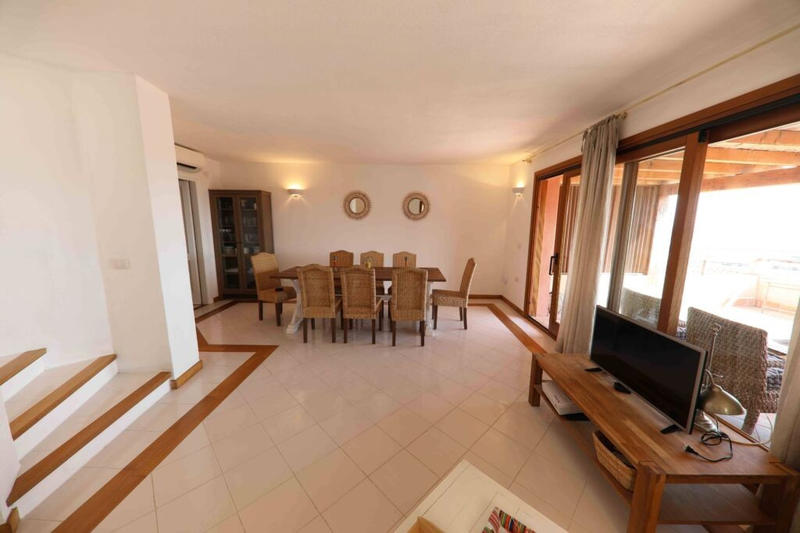 Appartement - 200 m² - 10 pièces