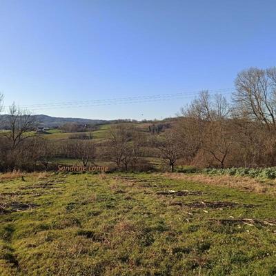 Terrain constructible - 1 226 m²