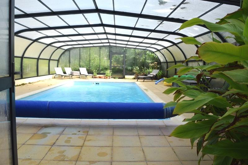 Maison - 251 m² - 10 pièces