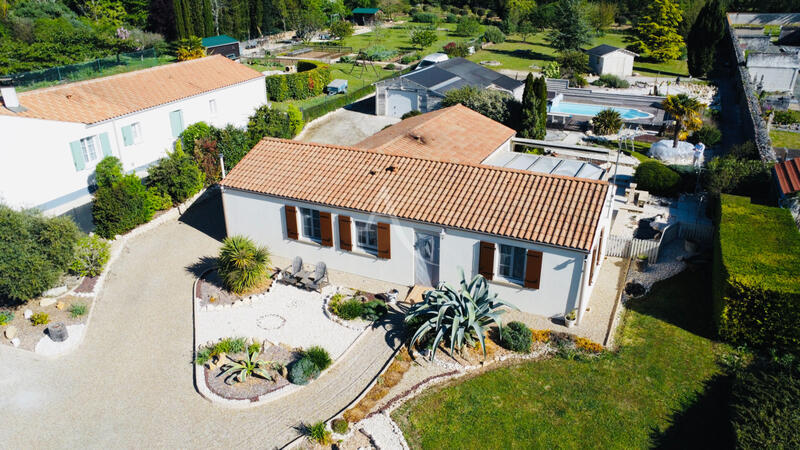 Maison - 128 m² - 5 pièces