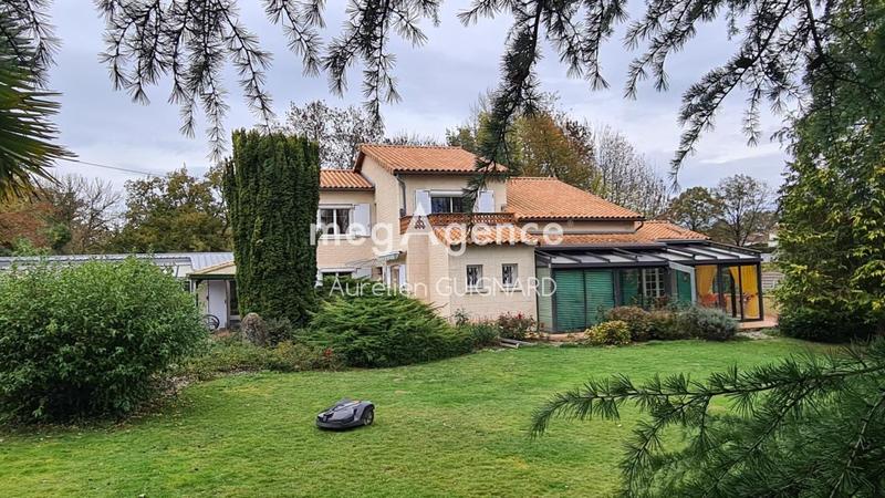 Maison de campagne - 164 m² - 14 pièces