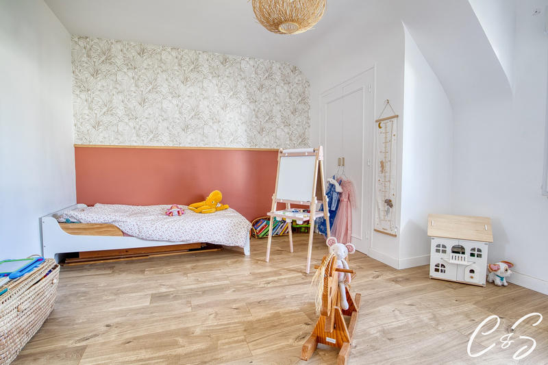 Maison - 142 m² - 5 pièces