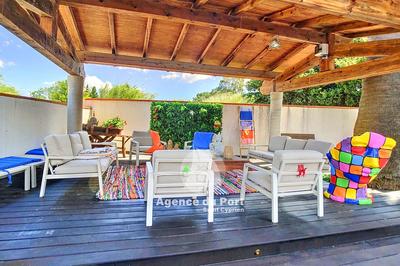 Villa - 200 m² - 6 pièces