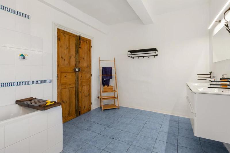 Gîte - 330 m² - 10 pièces