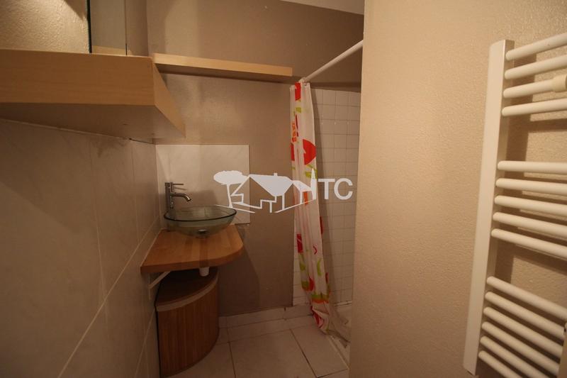 Appartement - 75 m² - 3 pièces