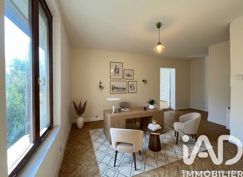 Maison - 95 m² - 5 pièces