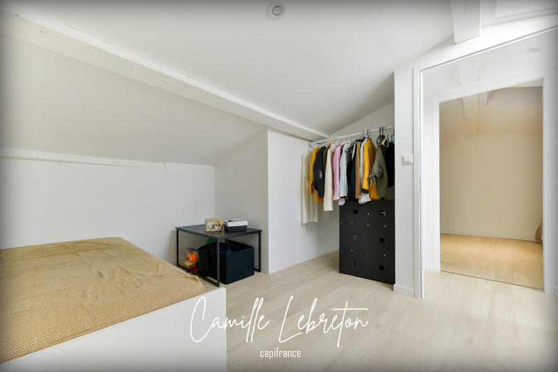 Maison - 92 m² - 5 pièces