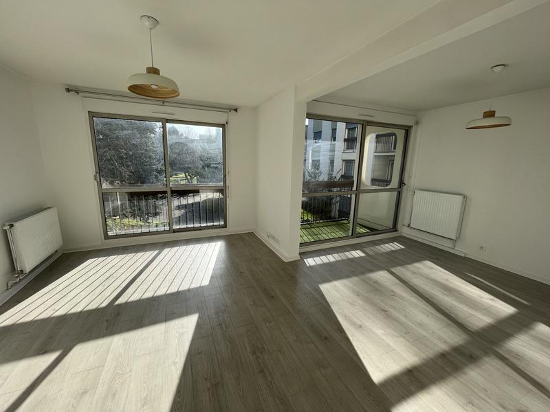 Appartement - 80 m² - 3 pièces