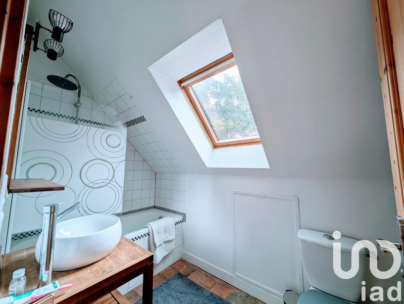 Maison - 210 m² - 6 pièces