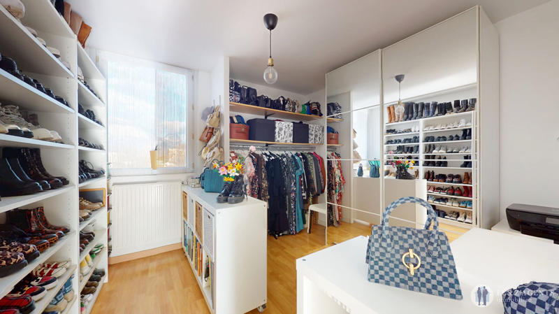 Appartement - 80 m² - 4 pièces