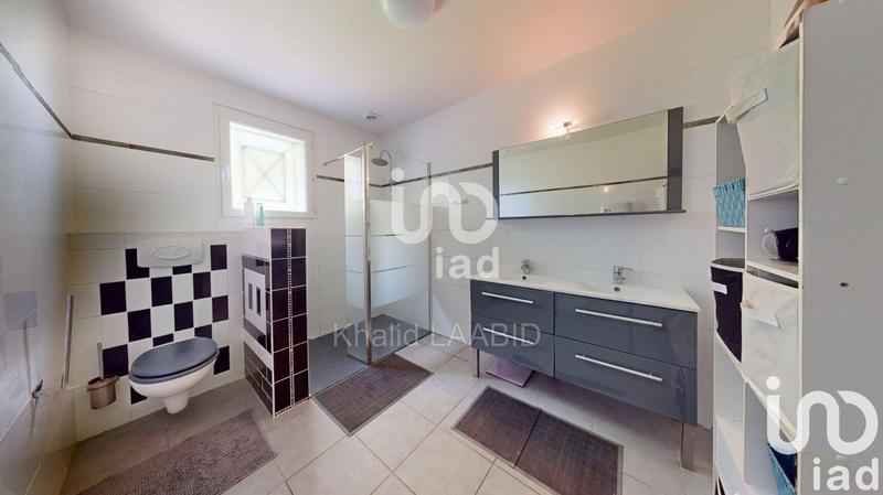 Maison - 151 m² - 6 pièces