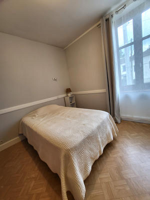 Maison - 182 m² - 8 pièces