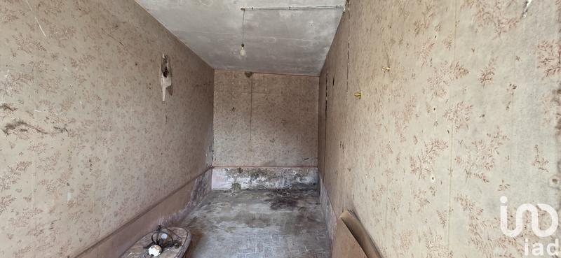 Ferme - 800 m² - 5 pièces