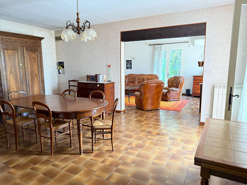 Maison - 140 m² - 6 pièces