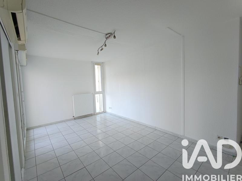 Immeuble - 54 m² - 3 pièces