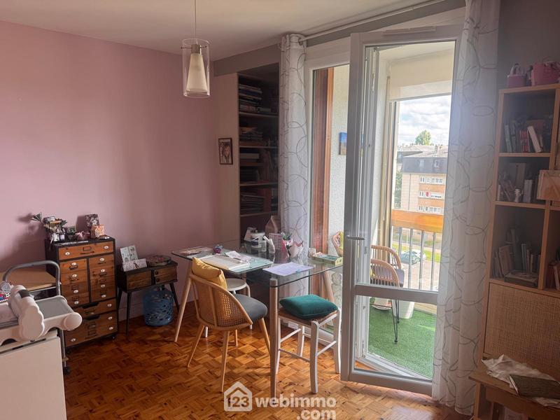 Appartement - 98 m² - 4 pièces