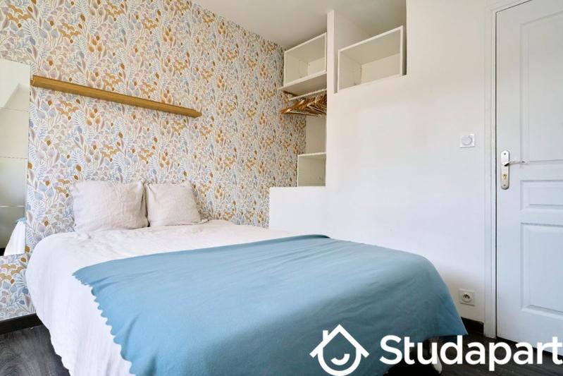 Chambre - 12 m² - 1 pièce