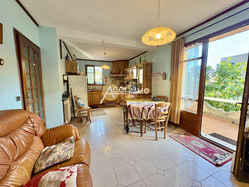 Maison - 170 m² - 6 pièces