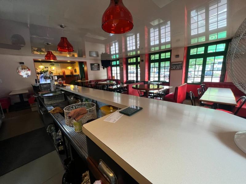 Immeuble - 300 m² - 7 pièces