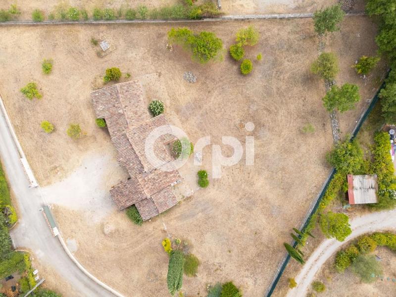 Maison - 137 m² - 5 pièces