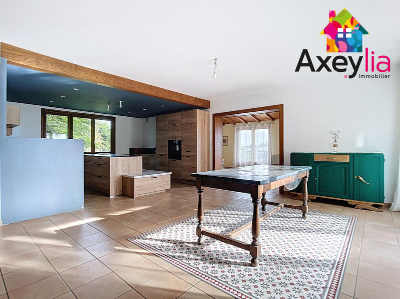 Maison - 165 m² - 6 pièces