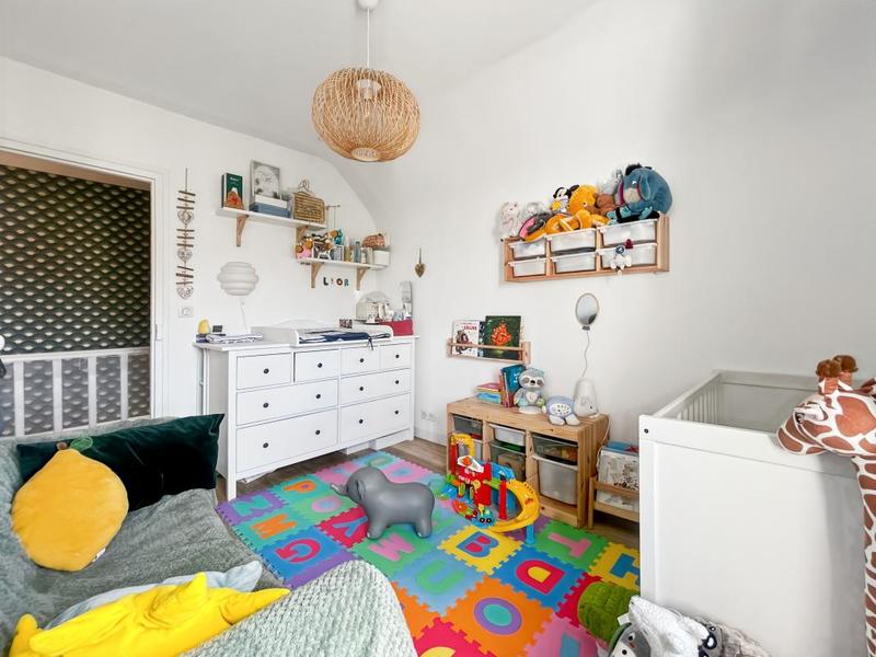 Maison - 107 m² - 6 pièces