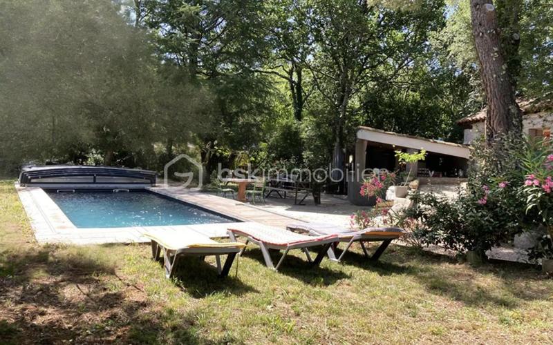 Maison - 160 m² - 6 pièces