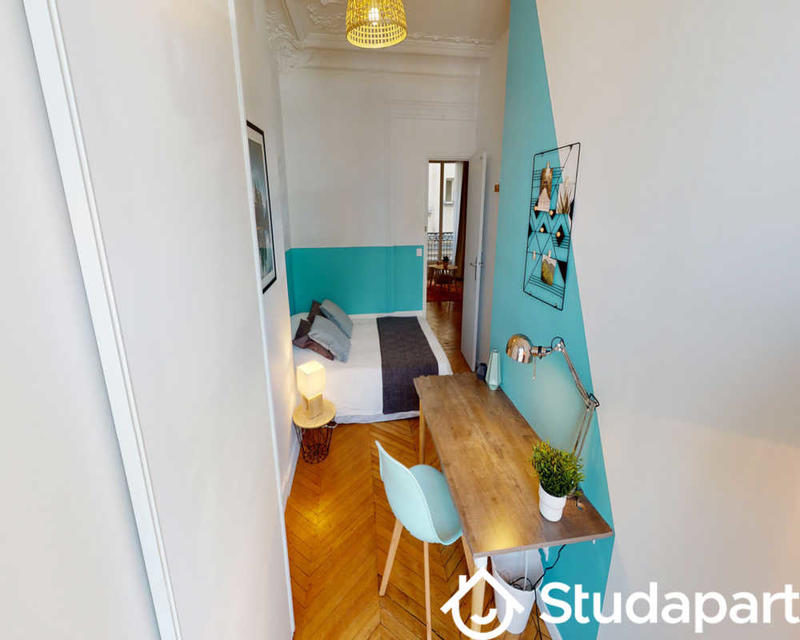 Chambre - 100 m² - 1 pièce