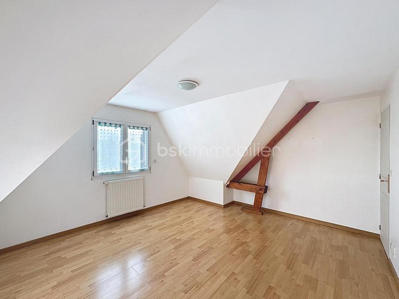 Pavillon - 135 m² - 7 pièces