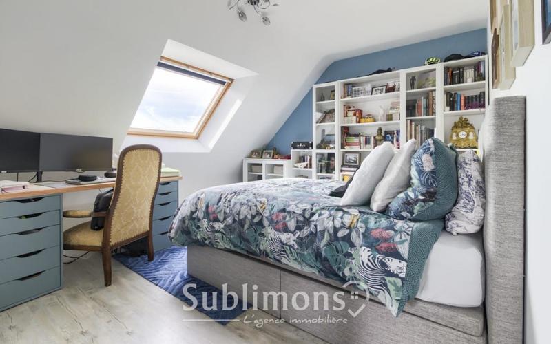 Maison - 95 m² - 5 pièces