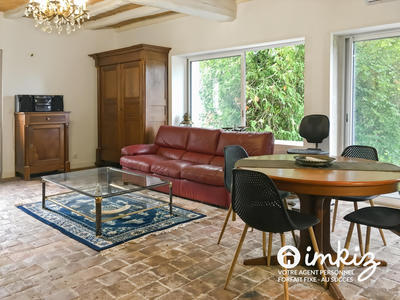 Maison - 330 m² - 9 pièces