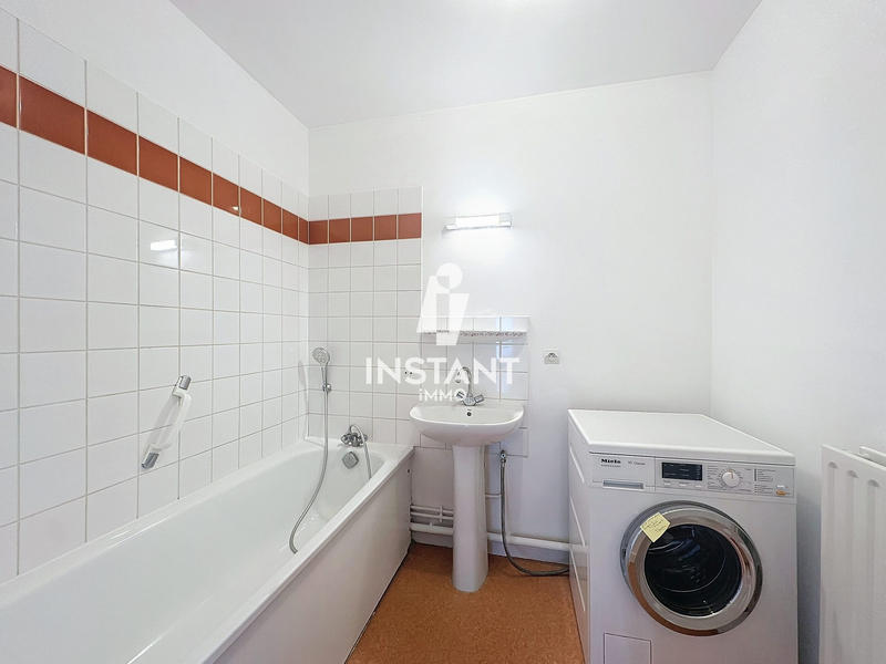 Appartement - 77 m² - 4 pièces