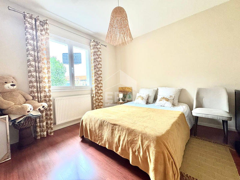 Maison - 125 m² - 5 pièces