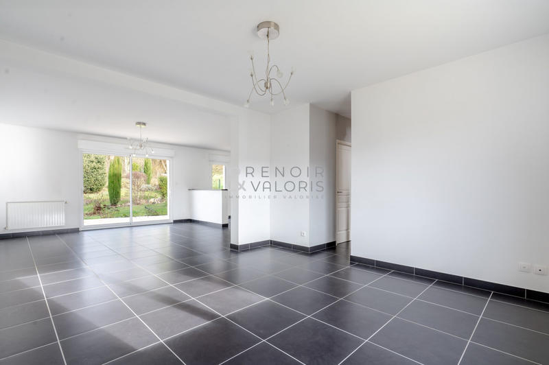 Maison - 147 m² - 6 pièces