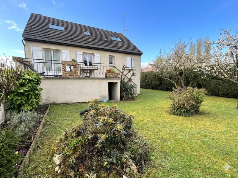 Maison - 119 m² - 5 pièces